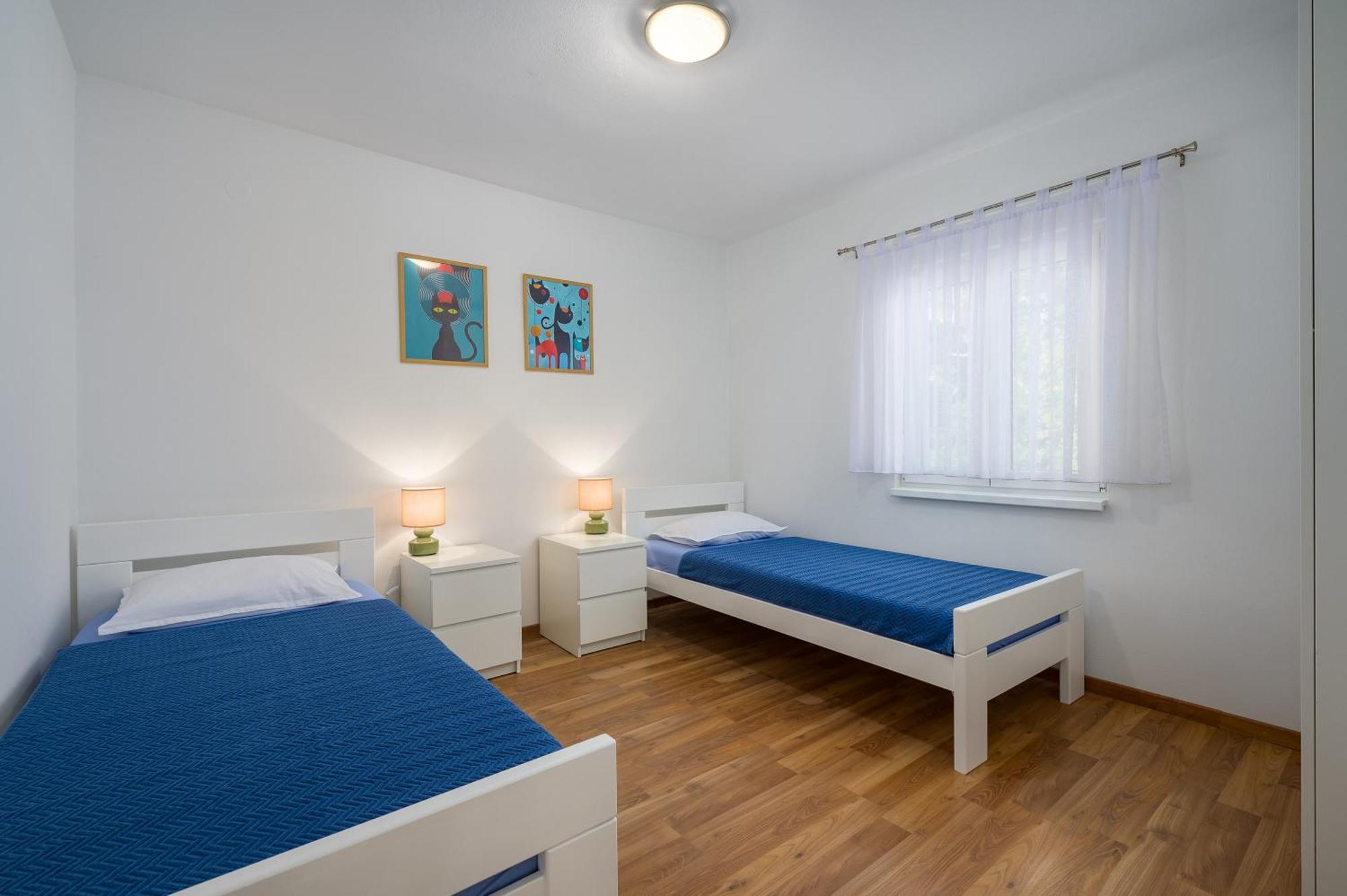 App D Comfort Умаг Экстерьер фото